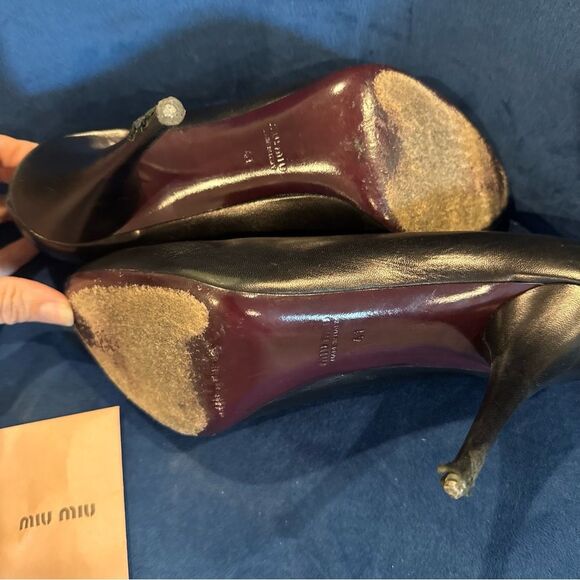 1990s Miu Miu Black High Heels. Size 41 - Picture 5 of 15